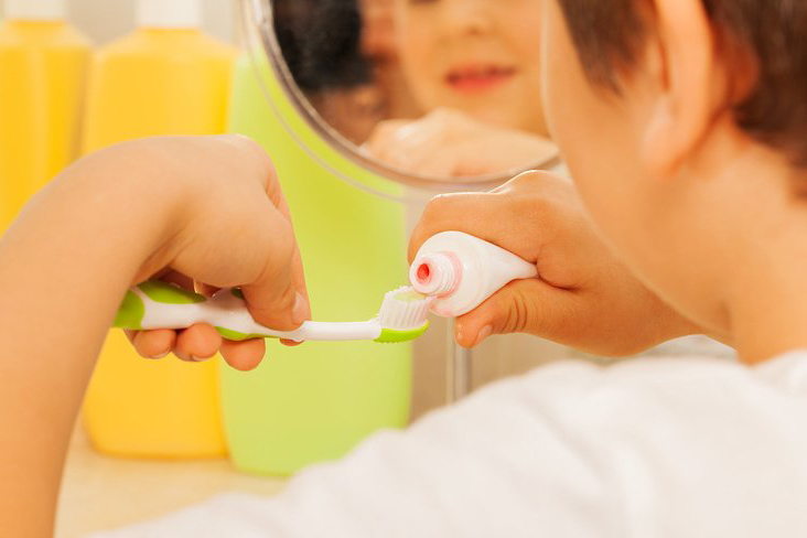 چکیده راهنمای انتخاب خمیردندان